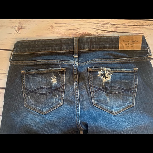 Abercrombie Fitch Distressed Skinny Jeans 2R A&F - Picture 7 of 7